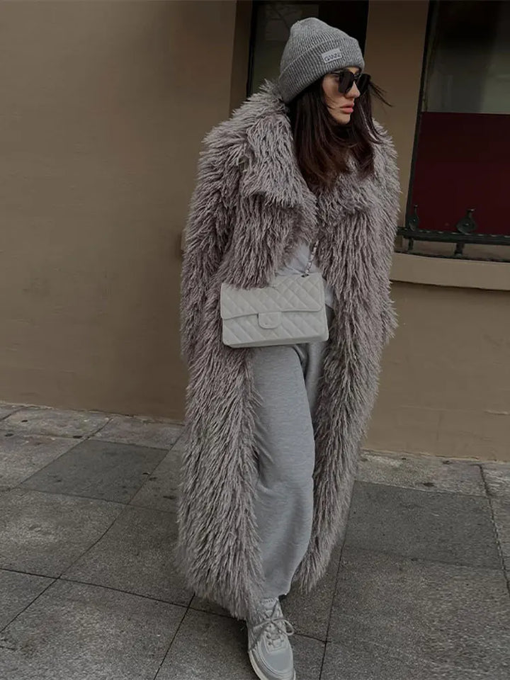 GrößeDamen Flauschmantel Grau – Eleganz und Wärme in Einem