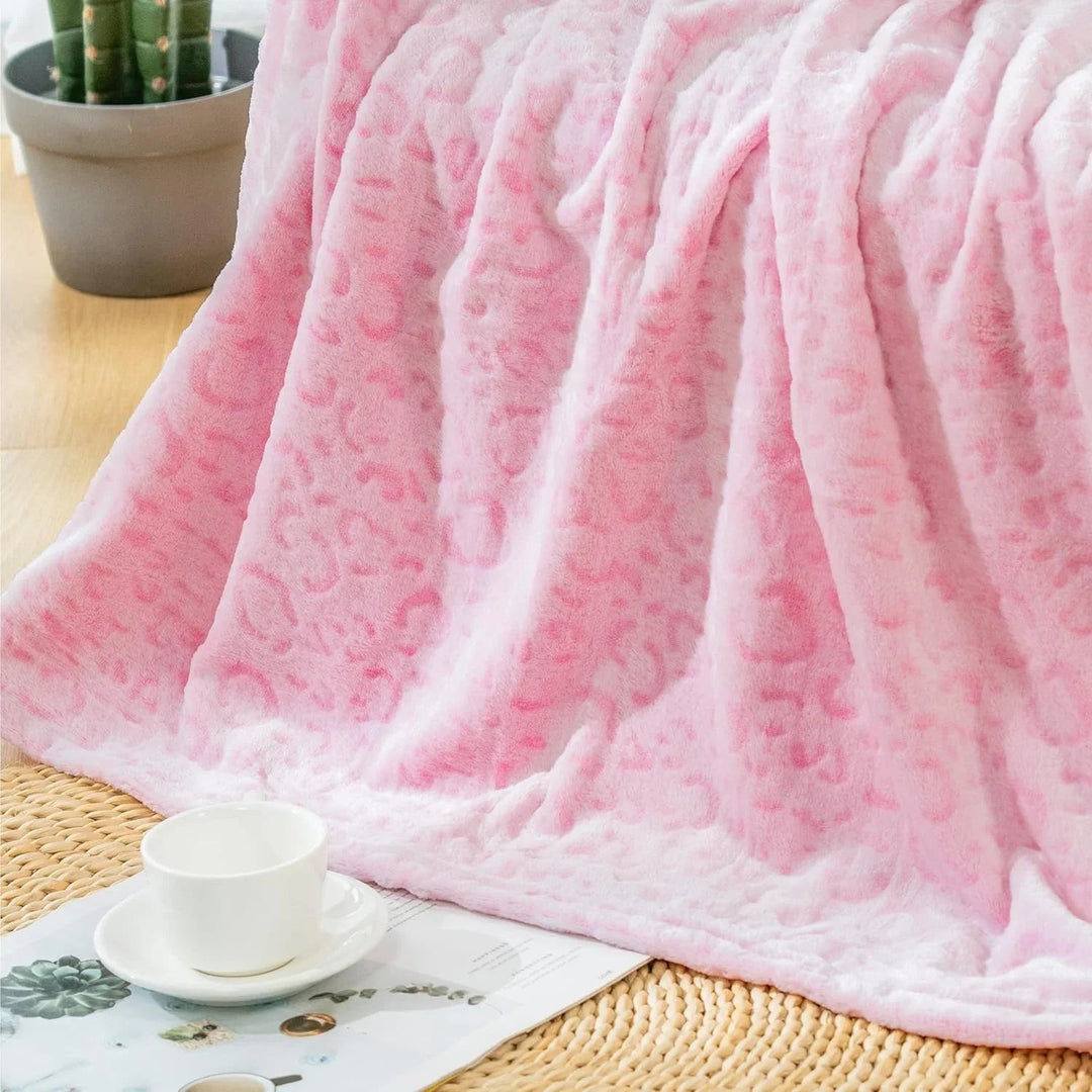Kuscheldecke Flanell Mit Leopardenmuster