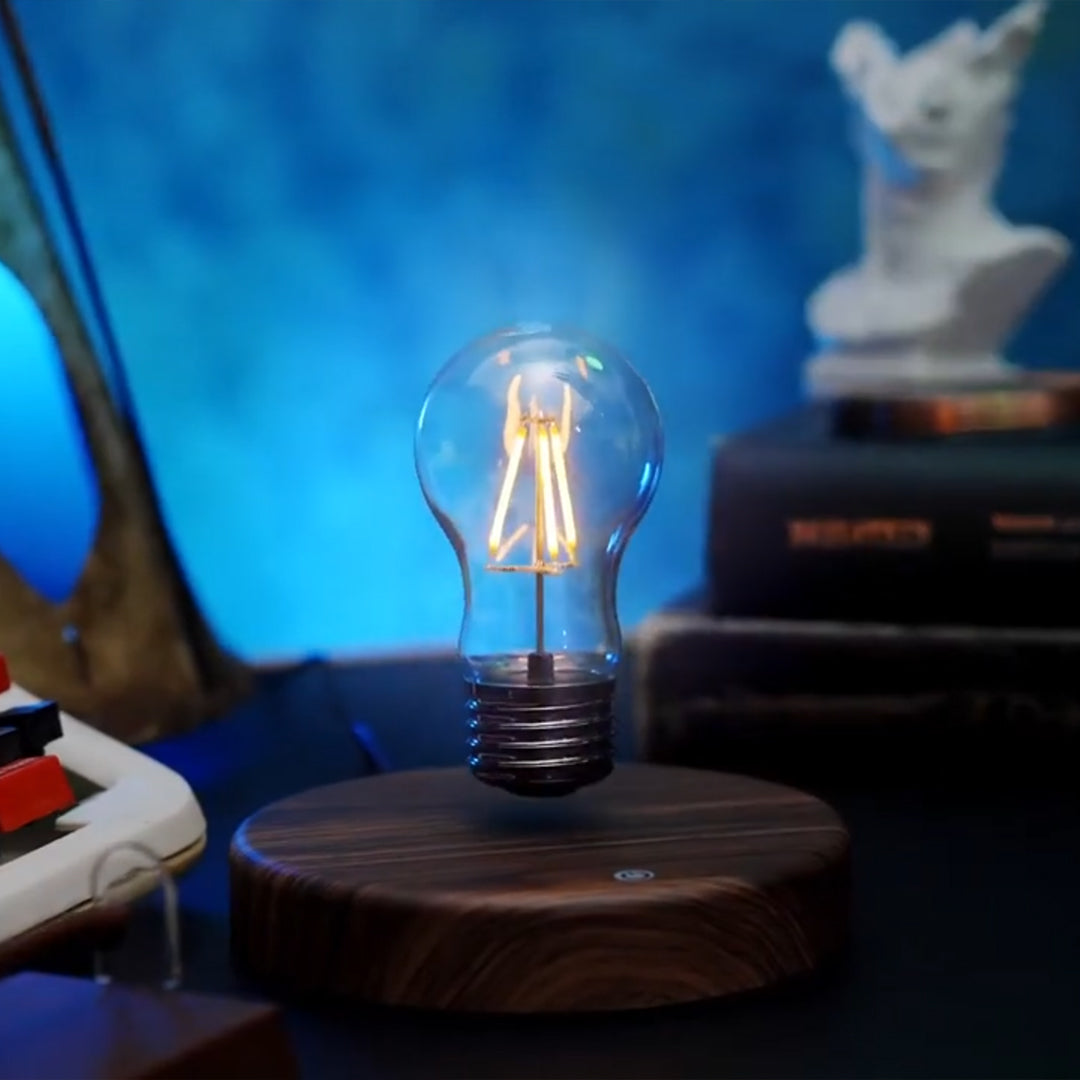 Schwebende Glühbirnenlampe mit Magnetischer Levitation
