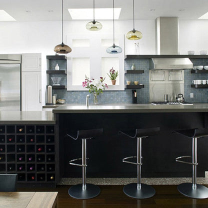 Glas-Pendelleuchte – modern, farbig & im Art-Déco-Stil