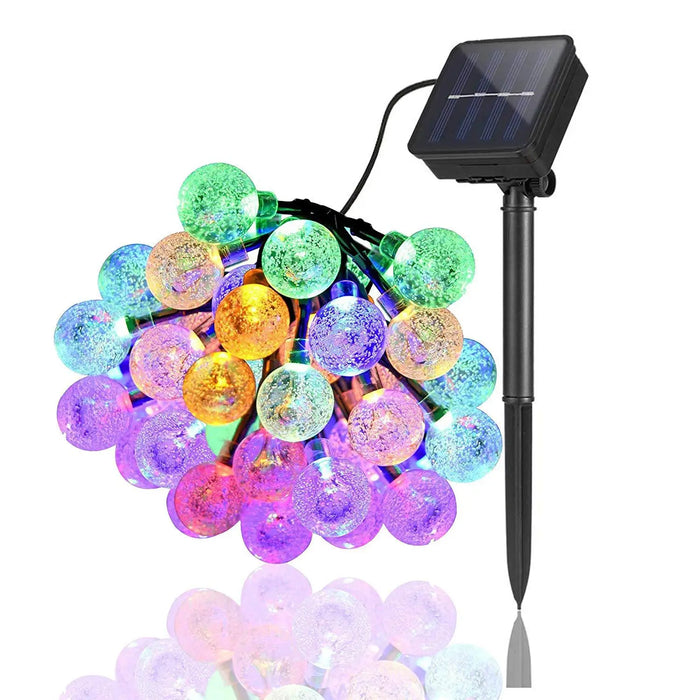 Solarbetriebene Lichterkette mit warmem Licht für Garten und Balkon