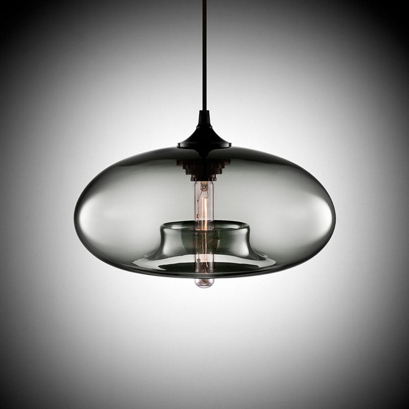 Glas-Pendelleuchte – modern, farbig & im Art-Déco-Stil