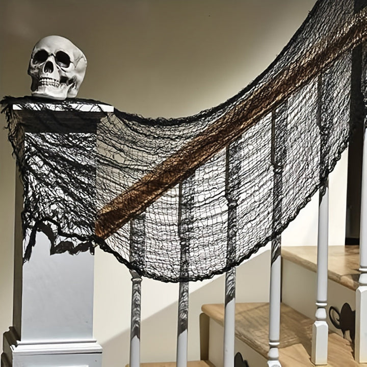 Schwarzes Halloween Stoff-Tuch – Gruselige Hängedeko für Haus & Party