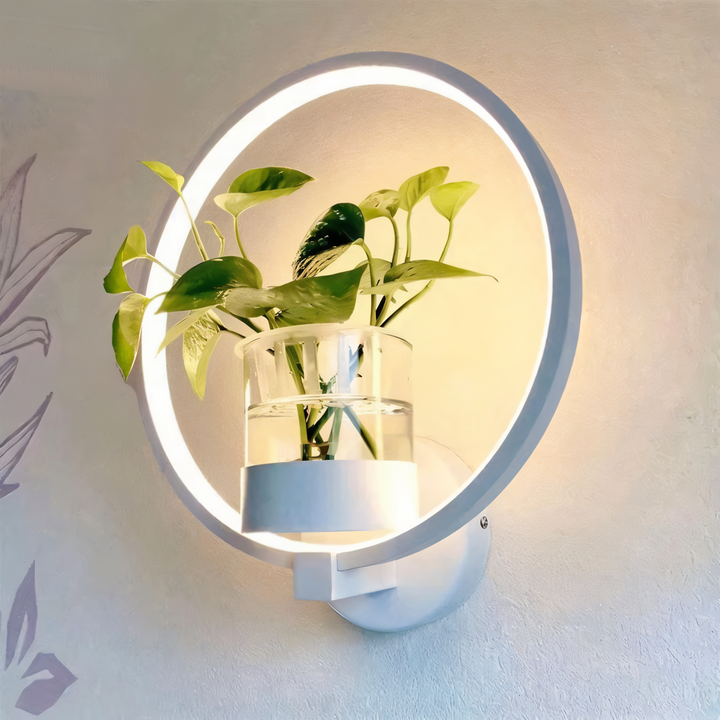 LED Wandleuchte Mit Pflanzenhalterung Aus Eisen