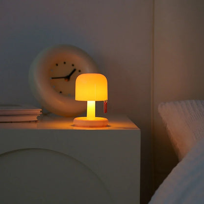 Mini Sunset Lampe mit warmem Licht – USB Wiederaufladbar & Romantisches Ambiente