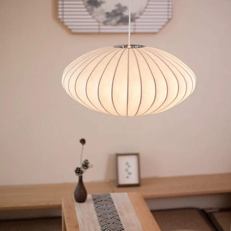 Seiden-Wabi-Sabi-Kronleuchter – Elegante Japandi-Hängelampe für ruhige Wohnräume