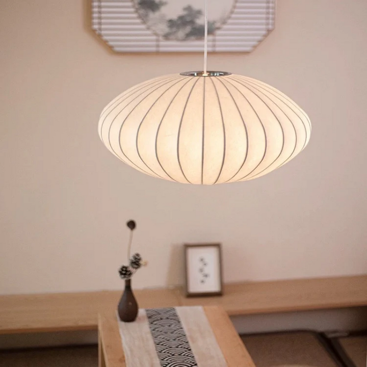 Seiden-Wabi-Sabi-Kronleuchter – Elegante Japandi-Hängelampe für ruhige Wohnräume