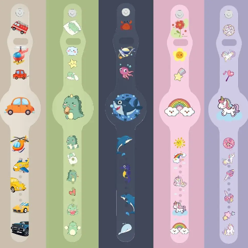 Kinderarmband mit AirTag-Halterung für sicheres Spielen im Freien