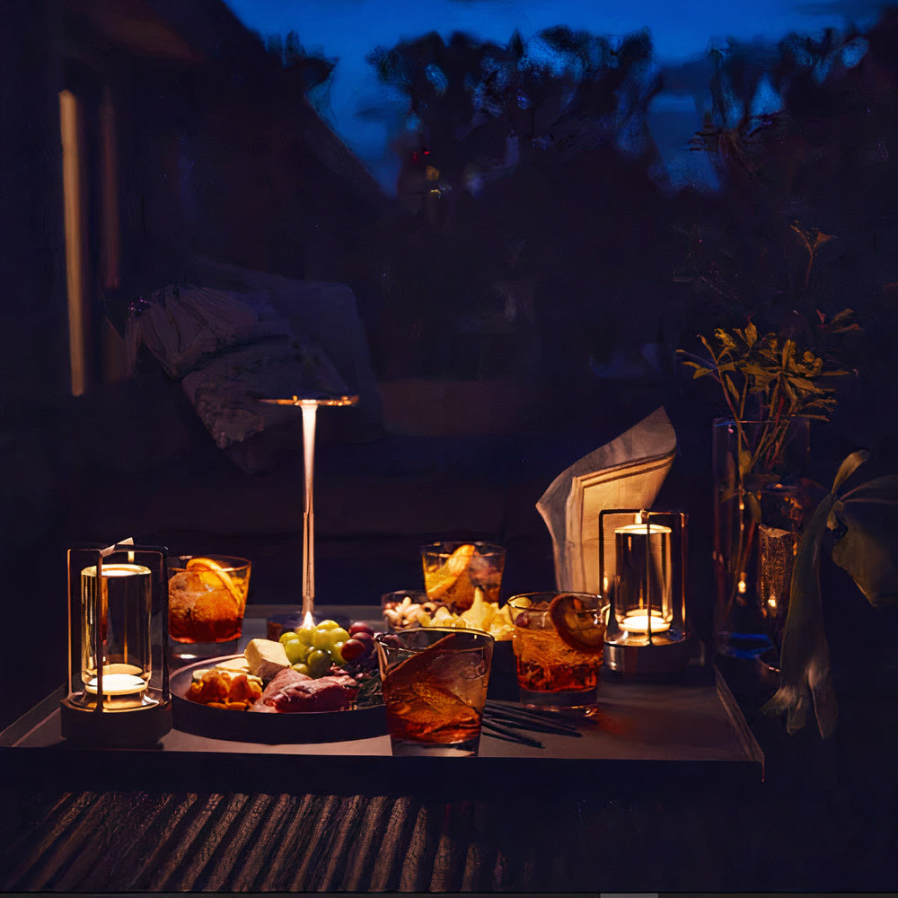 Kabellose dimmbare Designer Tischlampe in elegantem Design