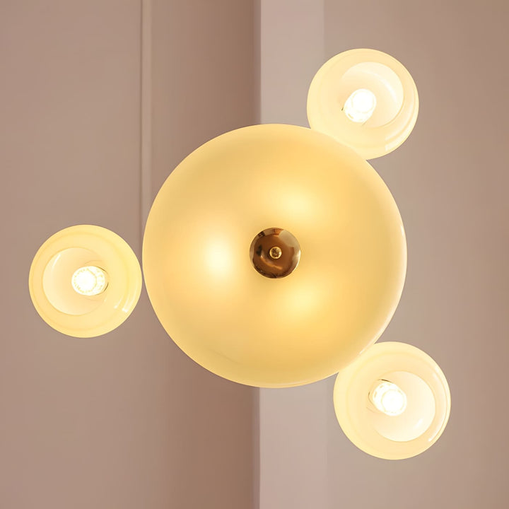 Lunara Kronleuchter mit Glasakzenten im modernen Design