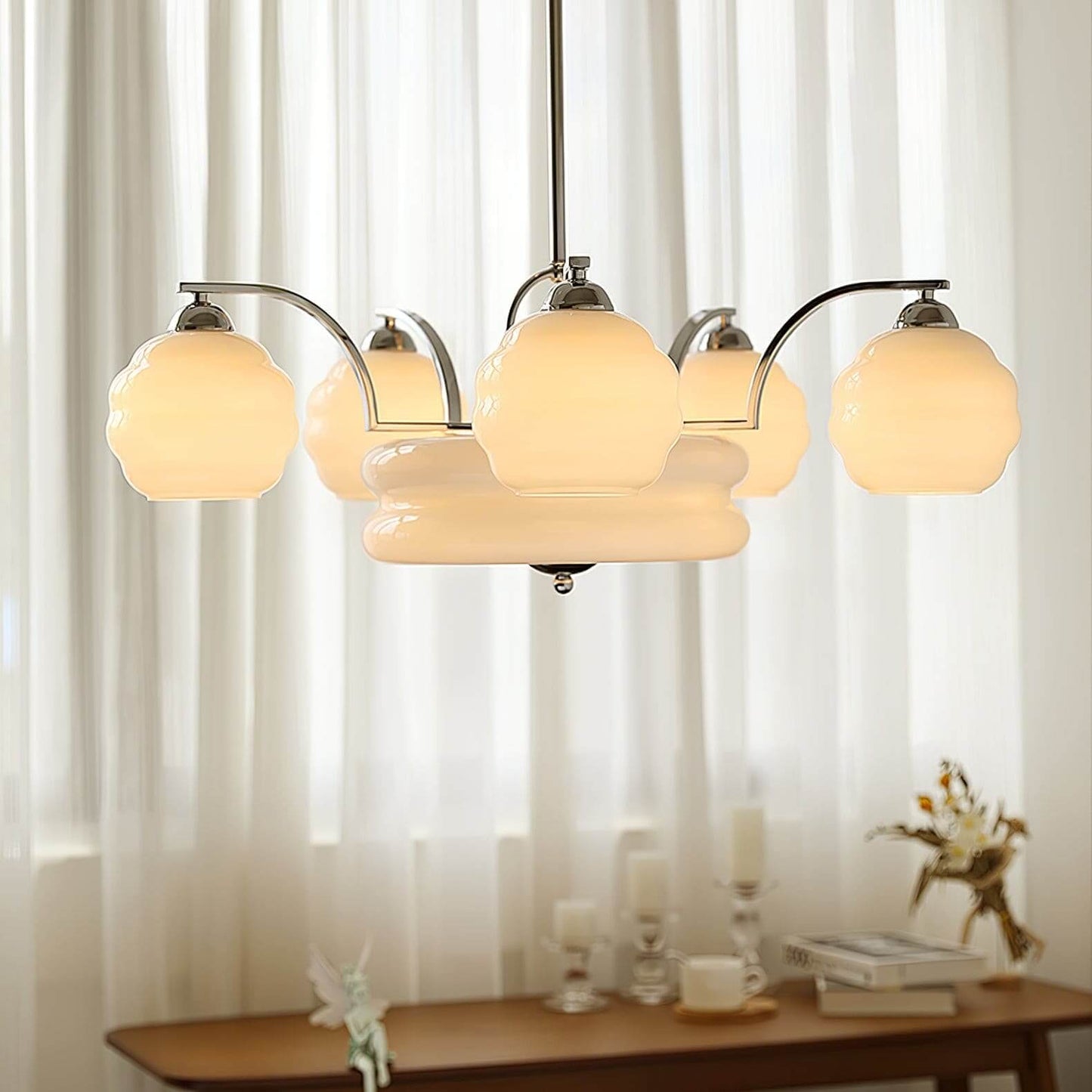 Lunara Kronleuchter mit Glasakzenten im modernen Design