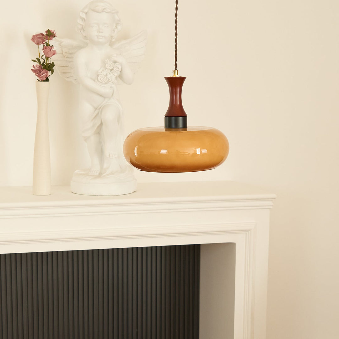 Mayon Hängeleuchte mit braunem Glasschirm