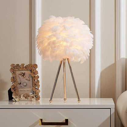 Tischlampe mit Federschirm – dimmbar, stilvoll & wohnlich