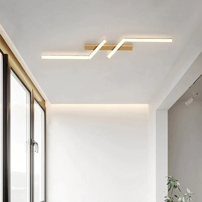 Moderne LED-Deckenlampe – schlank, hell & mit Fernbedienung