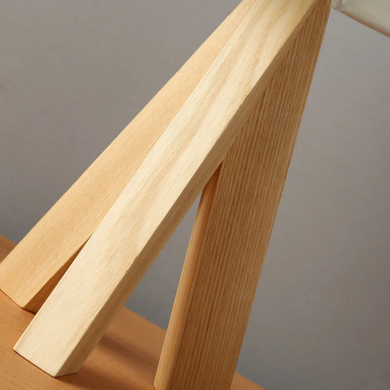 Moderne Tischleuchte aus Naturholz – Skandinavisches Design mit E27-Fassung