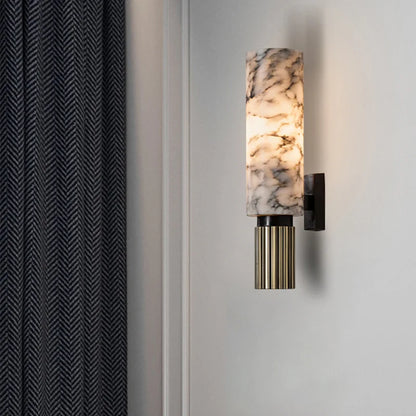 Moderne LED-Wandleuchte mit Marmor-Optik für stilvolle Innenräume