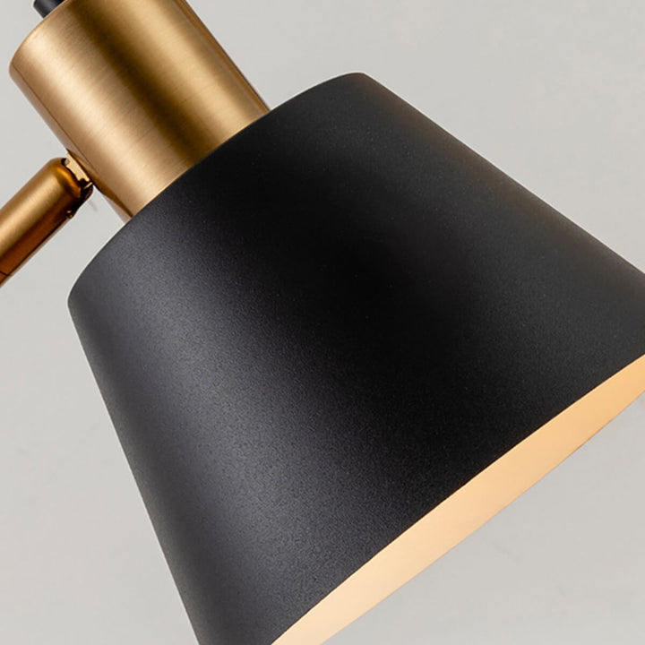 Wandleuchte im minimalistischen Stil mit elegantem Lichtschein