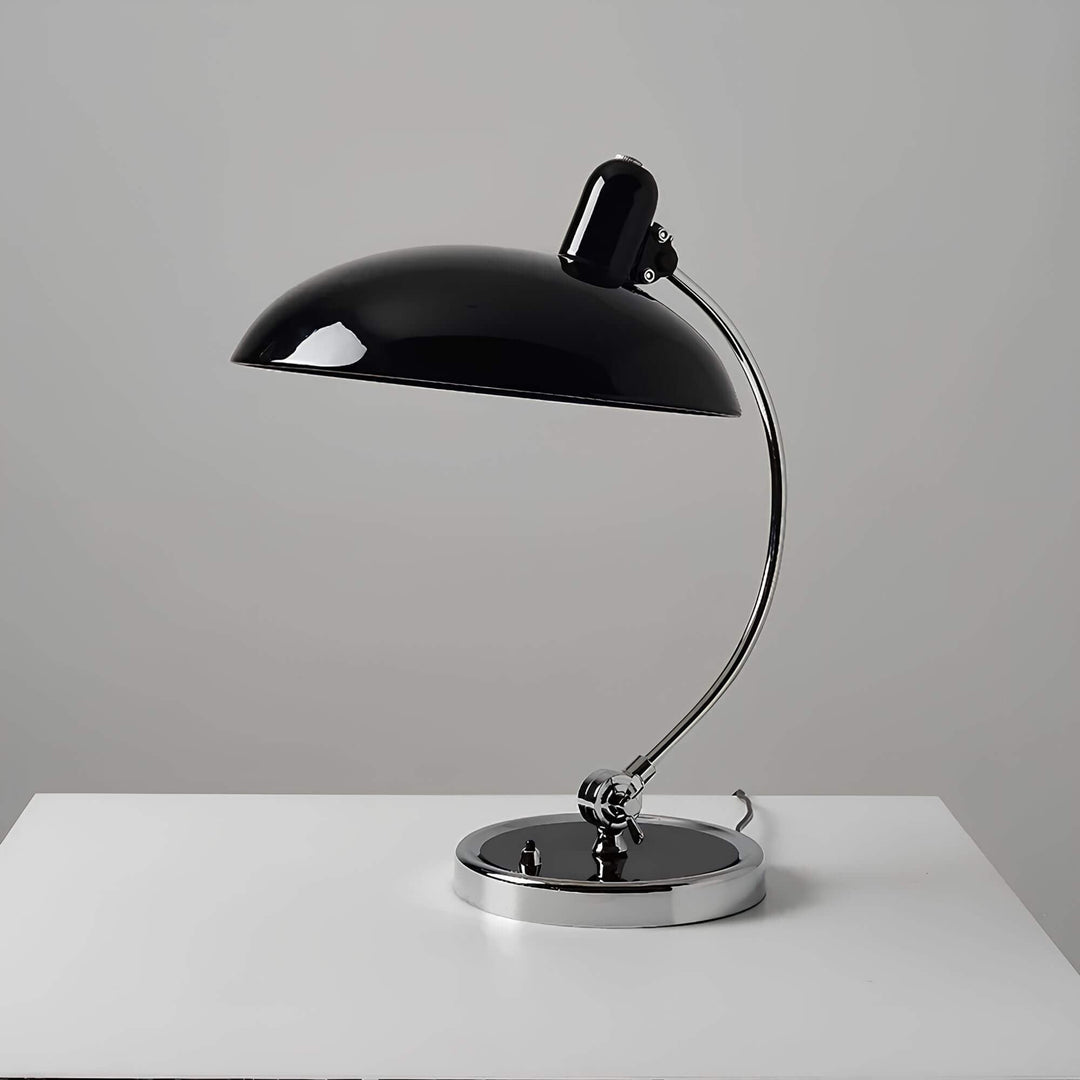 Skandinavische LED Tischlampe – minimalistisch, dimmbar & modern