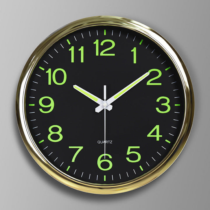 Wanduhr 30 cm als elegante Dekoration für Wohnraum und Büro