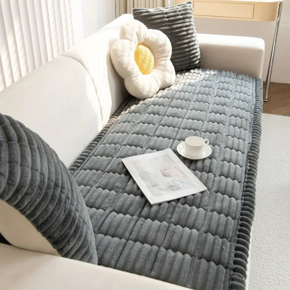 Sofahusse mit Faltenkante – Flanell Überwurf für stilvollen Schutz
