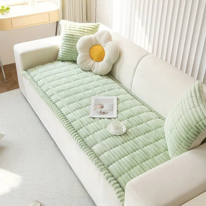 Sofahusse mit Faltenkante – Flanell Überwurf für stilvollen Schutz