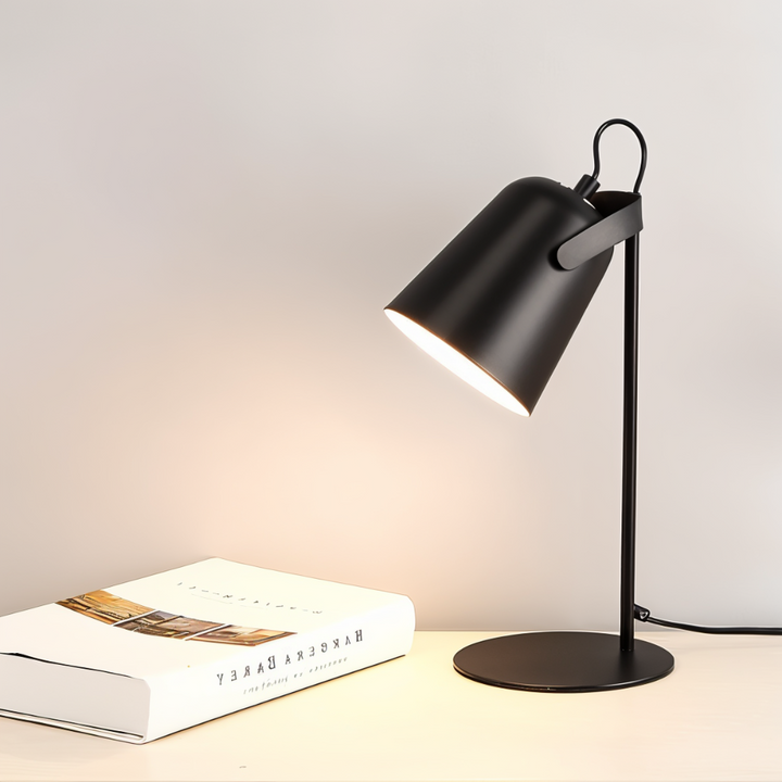 Drehbare LED Tischlampe im modernen Design