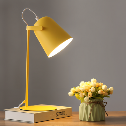 Drehbare LED Tischlampe im modernen Design