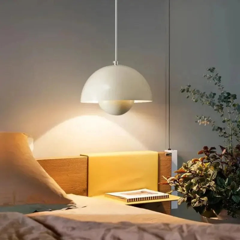 Dänische Pendelleuchte Blumenkopf – modern, floral & E27-kompatibel