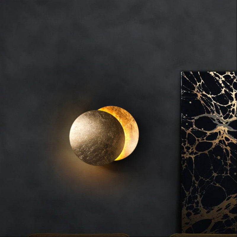 Eclipse Design LED Wandleuchte - Einzigartiger Lichtakzent