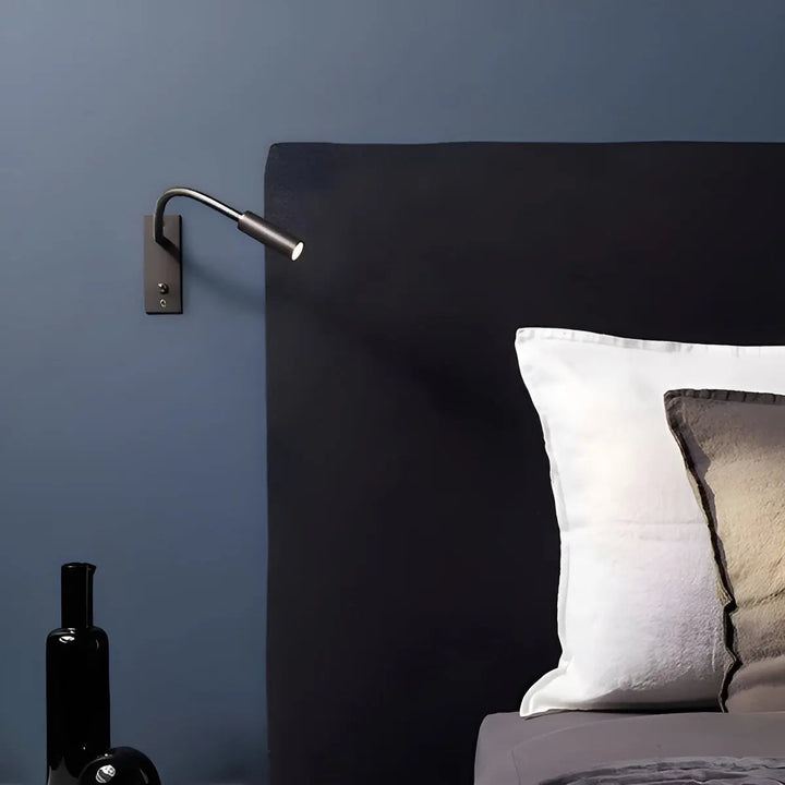 Wandlampe mit flexiblem Arm und drei Lichtstimmungen im Detail