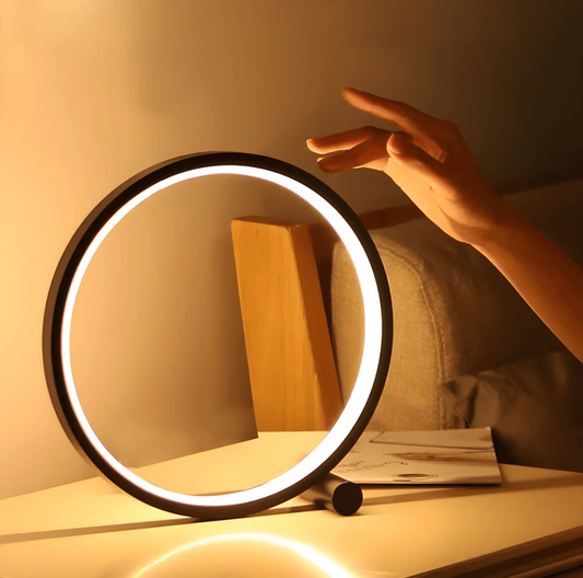 Minimalistische Tischlampe mit Touch- und Dimmfunktion – Stilvolles Licht für Ihr Zuhause