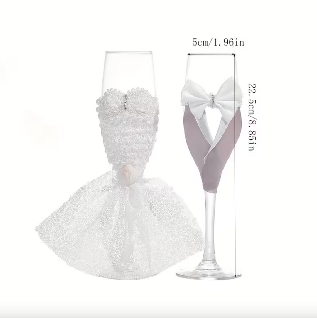 Edles 2er Set Sektgläser für den Hochzeitstoast aus klarem Glas