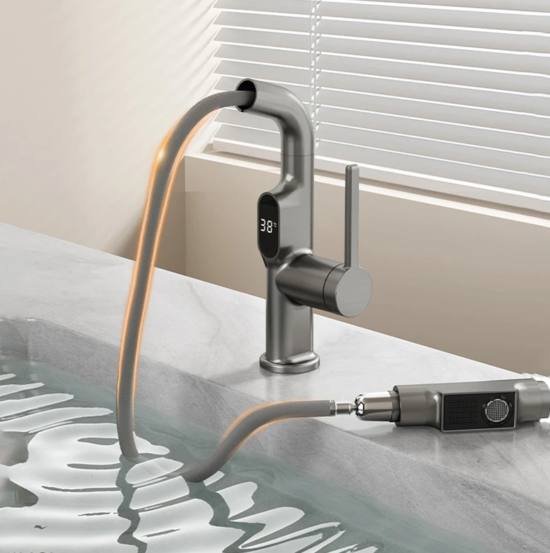 Digitaler Wasserhahn mit LED Temperaturanzeige & 360° Schwenkfunktion