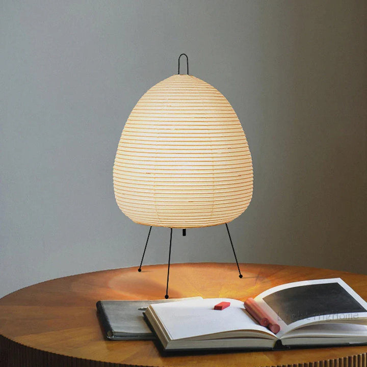 Japanische Reispapierlampe – Minimalistisches Design & Sanftes Licht für ruhige Räume