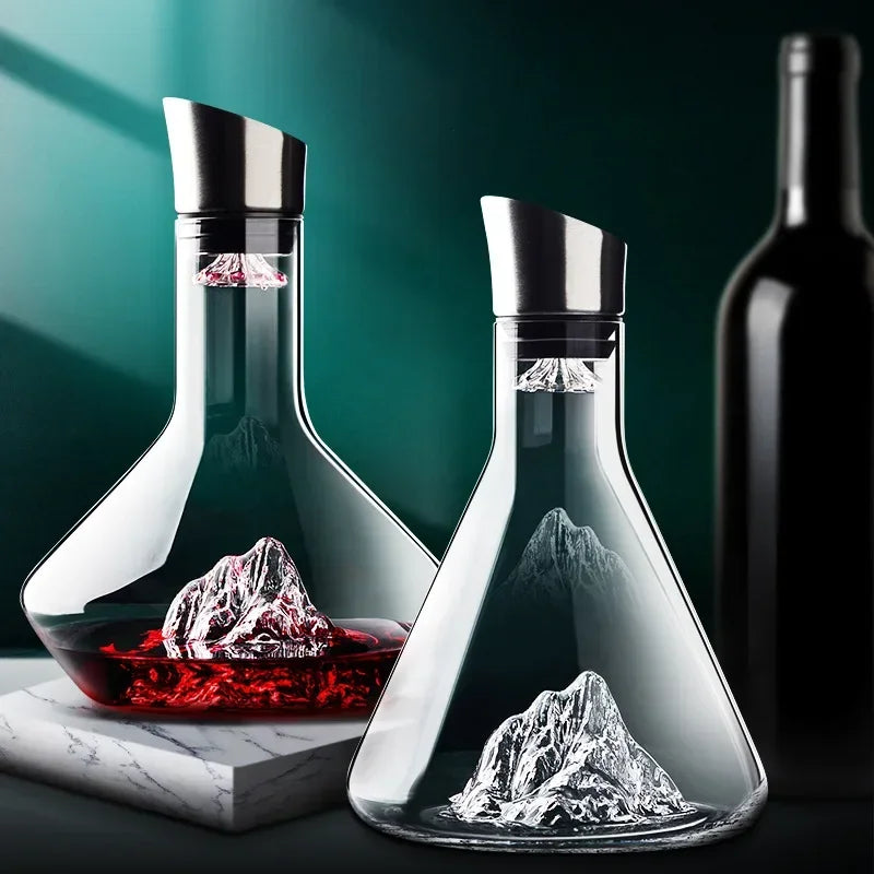 Eleganter moderner Weindekanter mit Eisbergdesign