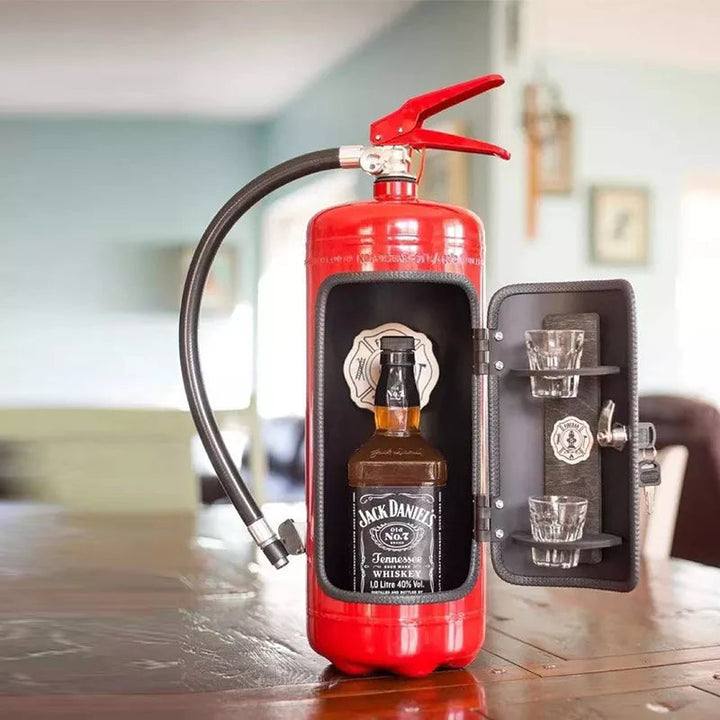 Versteckter Flaschenhalter im Feuerlöscher-Design – originelles Bar-Accessoire