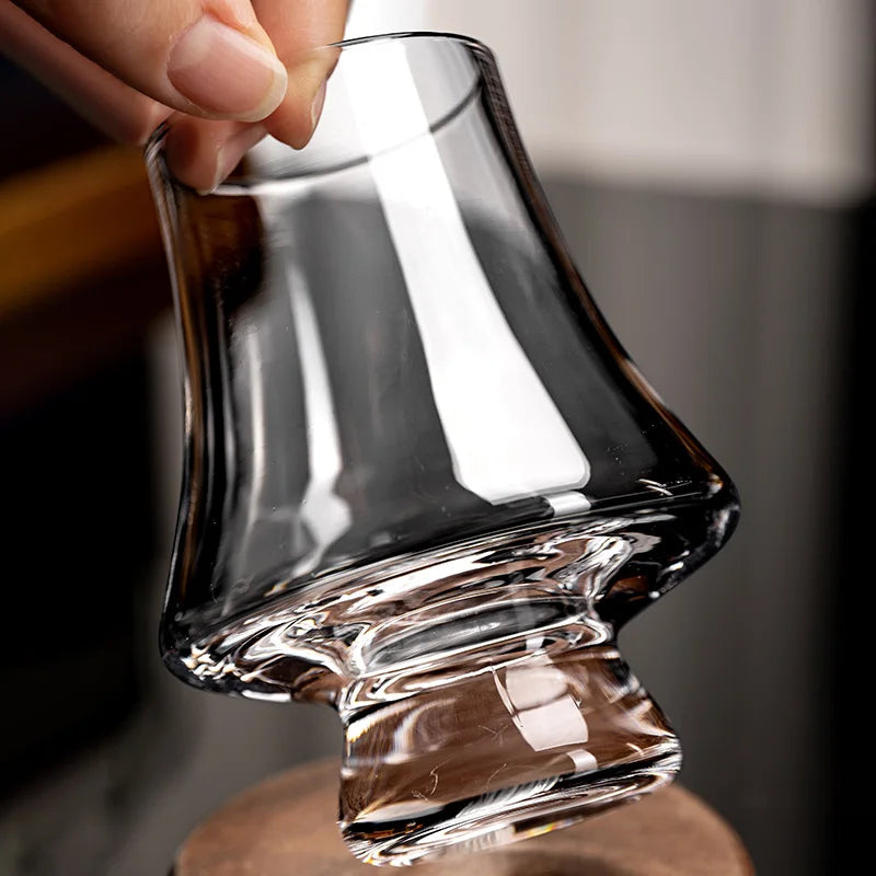 Whiskeygläser-Set als stilvolle Tischdekoration