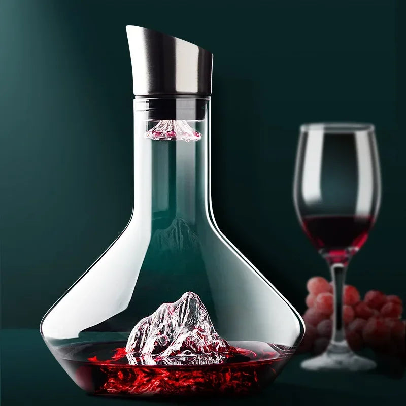 Eleganter moderner Weindekanter mit Eisbergdesign