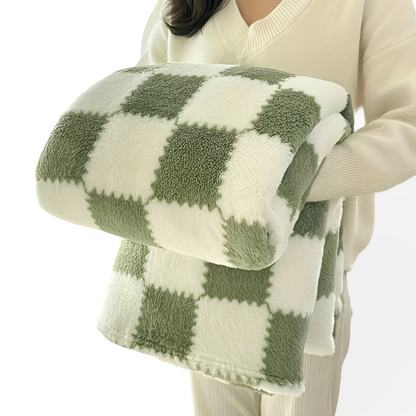Karierte Fleecedecke – Buntes Plaid mit fröhlichem Muster für alle Jahreszeiten