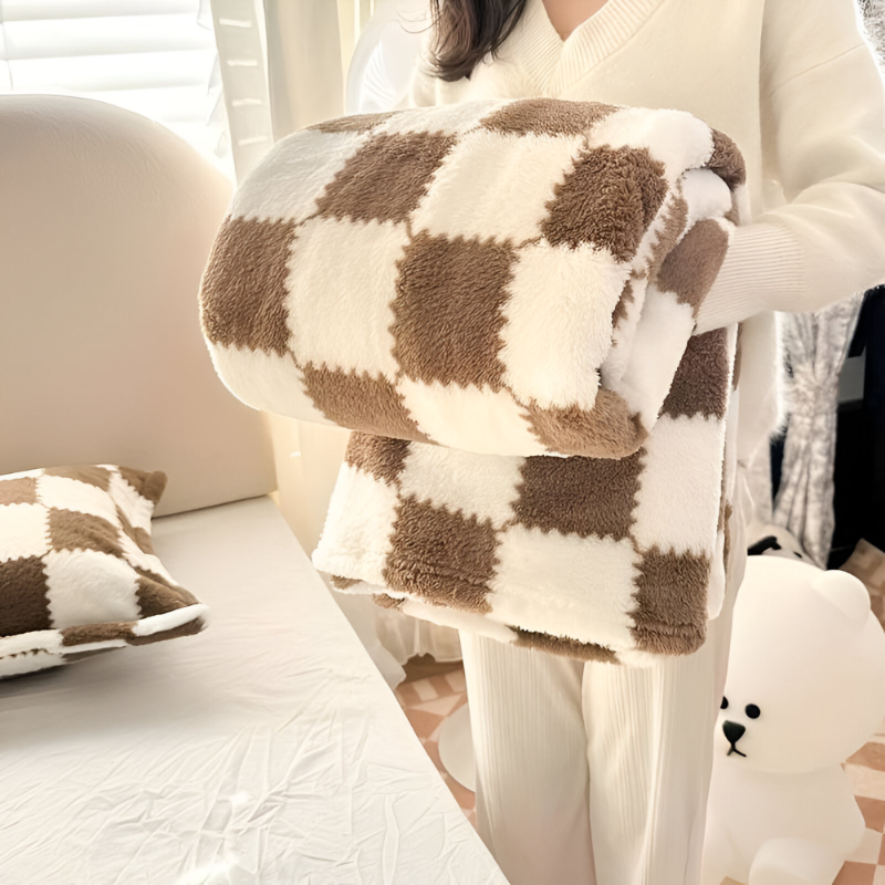 Karierte Fleecedecke – Buntes Plaid mit fröhlichem Muster für alle Jahreszeiten