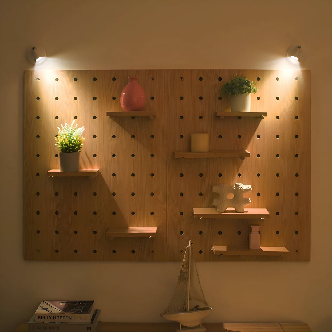 Kabelloser LED-Strahler mit Fernbedienung und Dimmfunktion