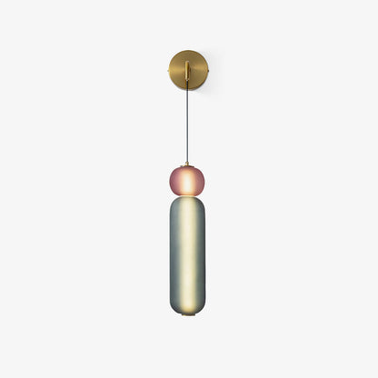 Wandlampe mit Goldfinish und Ornamenten