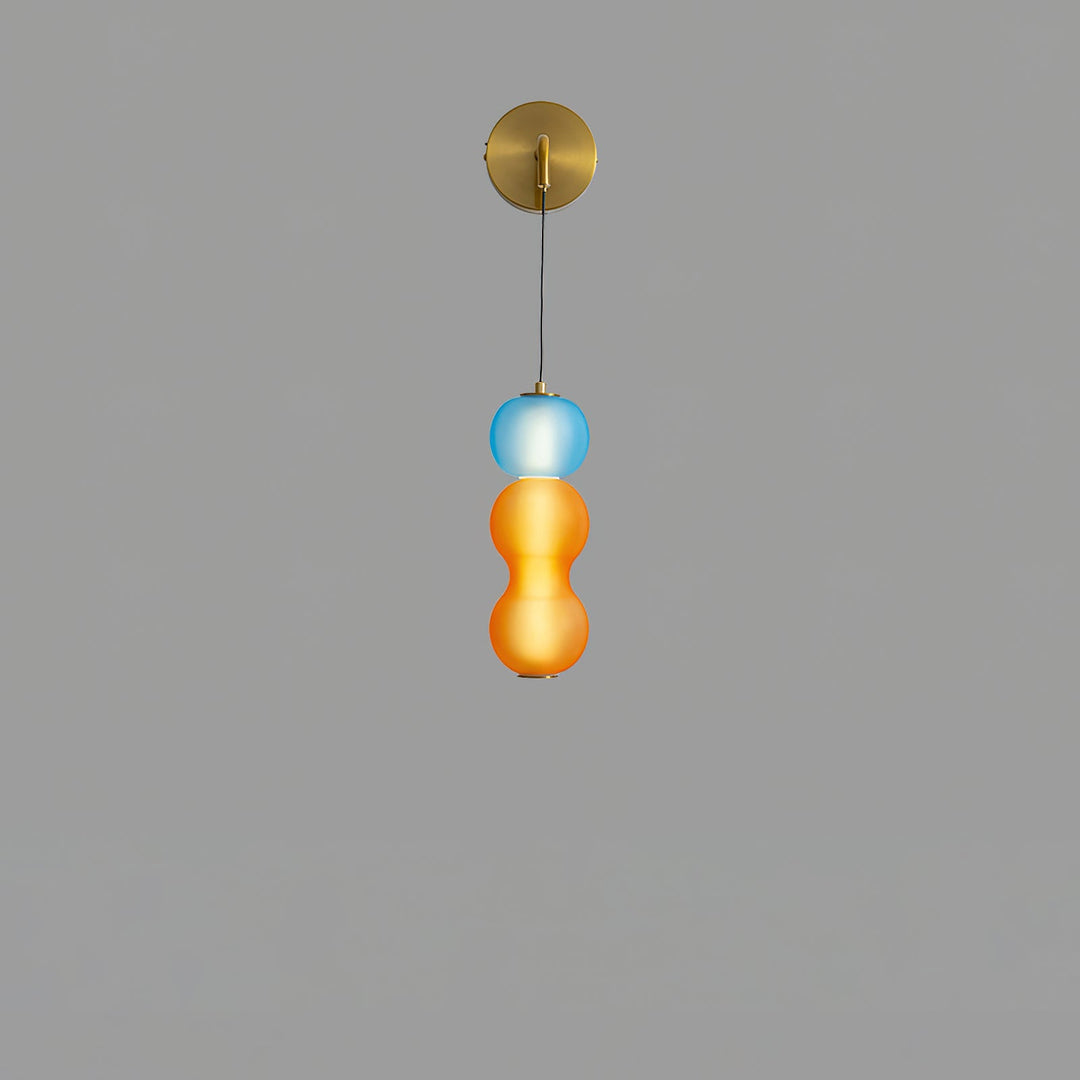 Wandlampe mit Goldfinish und Ornamenten