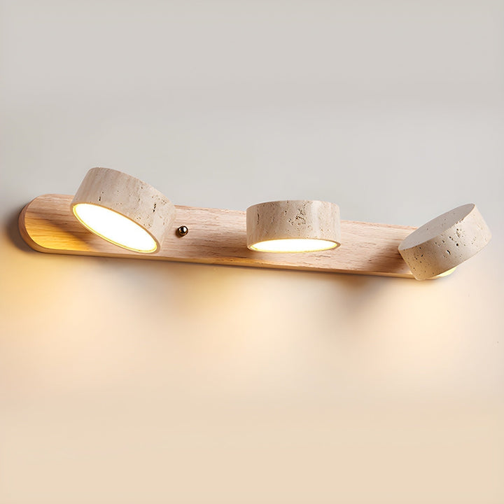 Moderne Wandlampe mit Travertin und Holz im Duo-Design