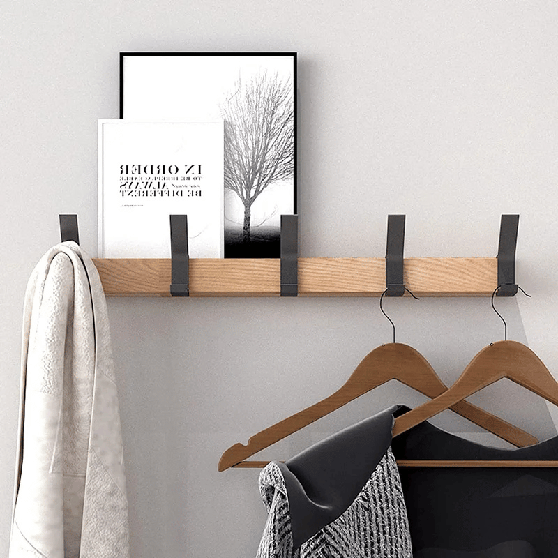 Nordische Wandgarderobe mit Verstellbaren Doppelhaken – Schwarz | Skandinavisches Design aus Holz & Aluminium