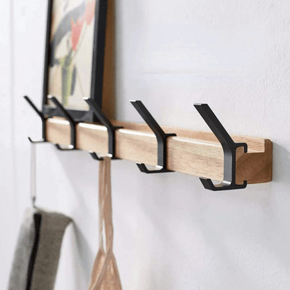 Nordische Wandgarderobe mit Verstellbaren Doppelhaken – Schwarz | Skandinavisches Design aus Holz & Aluminium