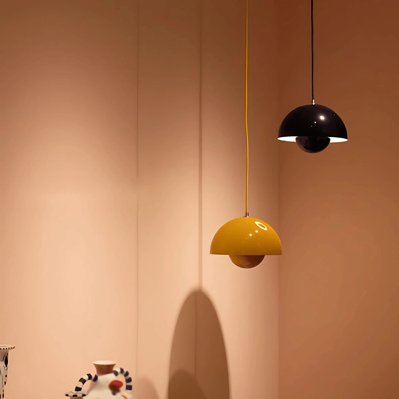 Pendelleuchte im Blumentopf-Design