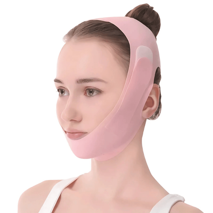Modellierende & straffende Maske für eine definierte Gesichtskontur