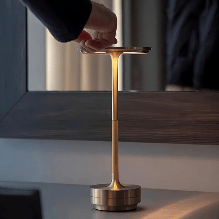 Schnurlose LED-Tischlampe mit Touch-Dimmung - Wiederaufladbare Designerlampe