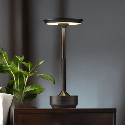 Schnurlose LED-Tischlampe mit Touch-Dimmung - Wiederaufladbare Designerlampe